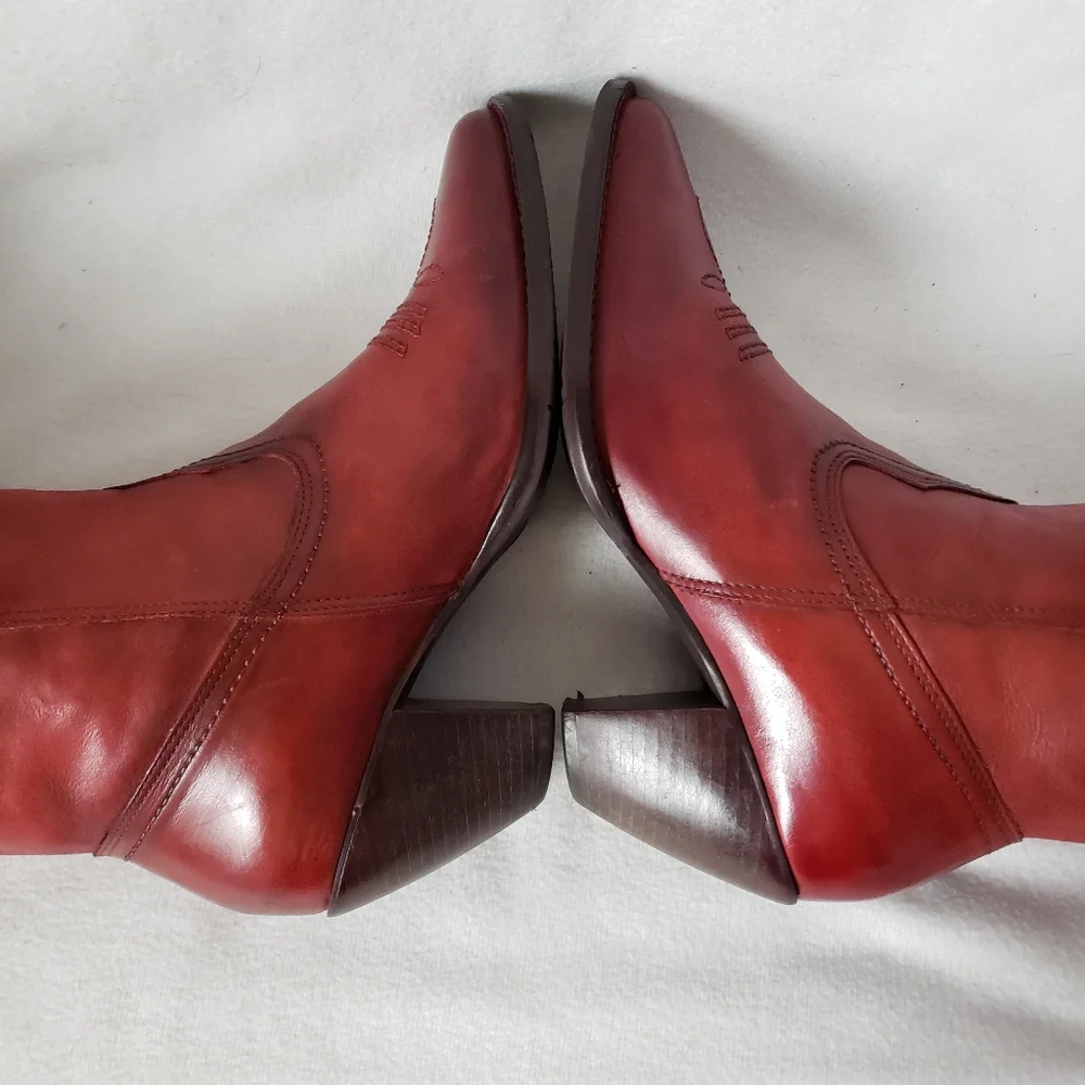 Vintage Red Heeled Boots - Picture 13 of 15